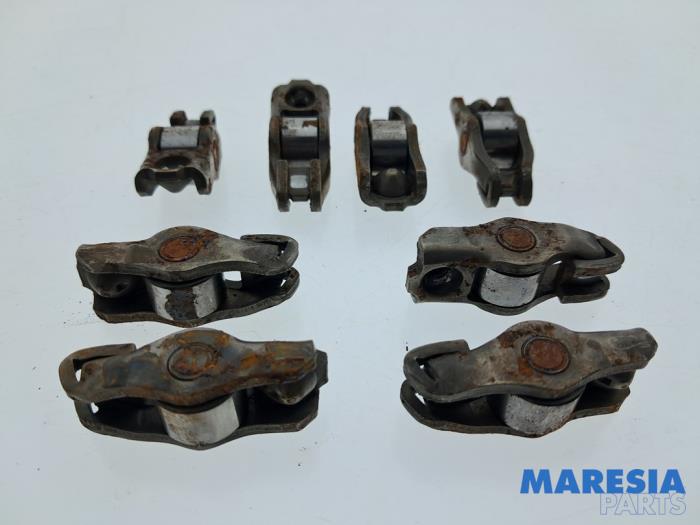 Usagé Culbuteur Peugeot Partner (GC/GF/GG/GJ/GK) 1.6 BlueHDI 75 Prix € 36,30 Prix TTC proposé par Maresia Parts