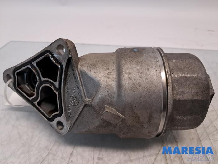 Gebrauchte Ölfiltergehäuse Fiat 500X (334) 1.6 E-torq 16V Preis € 125,00 Margenregelung angeboten von Maresia Parts