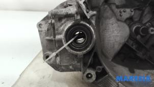 Getriebe van een Fiat 500C (312) 0.9 TwinAir 85 2016
