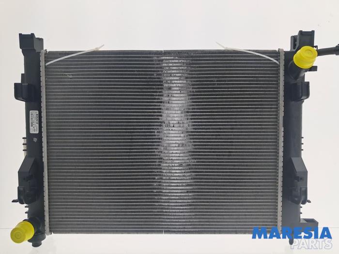 Usagé Radiateur Renault Clio IV (5R) 0.9 Energy TCE 90 12V Prix € 50,00 Règlement à la marge proposé par Maresia Parts