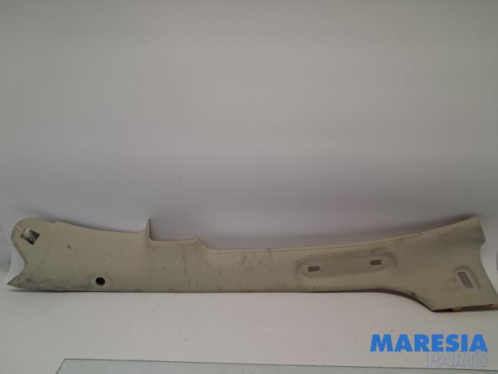 Używane Podsufitka Fiat 500C (312) 0.9 TwinAir 85 Cena € 85,00 Procedura marży oferowane przez Maresia Parts
