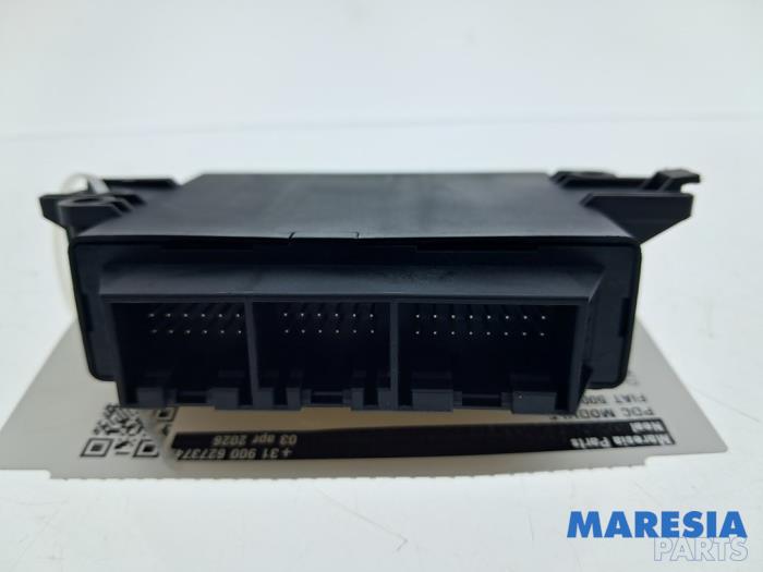 Begagnade PDC-modul Fiat 500C (312) 0.9 TwinAir 85 Pris € 49,90 Marginaltabell erbjuds av Maresia Parts