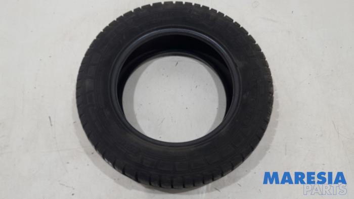 Begagnade Däck Citroen Jumpy 2.0 Blue HDI 120 Pris € 42,35 Inklusive moms erbjuds av Maresia Parts