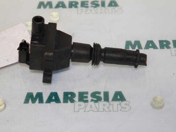 Usagé Bobine Alfa Romeo 166 2.0 Twin Spark 16V Prix € 20,00 Règlement à la marge proposé par Maresia Parts