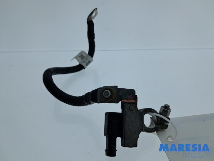 Begagnade Batterisensor Opel Karl 1.0 12V Pris € 24,90 Marginaltabell erbjuds av Maresia Parts