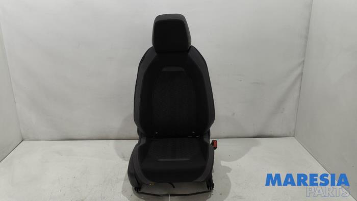 Używane Fotel prawy Opel Mokka 1.2 Turbo 12V Cena € 151,19 Z VAT oferowane przez Maresia Parts