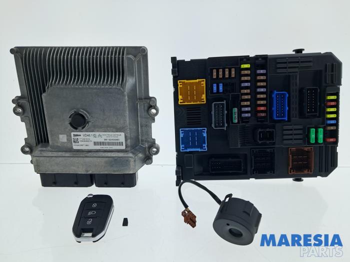 Used Engine management computer Citroen C3 (SX/SW) 1.2 12V e-THP PureTech 110 Price € 239,99 Margin scheme offered by Maresia Parts