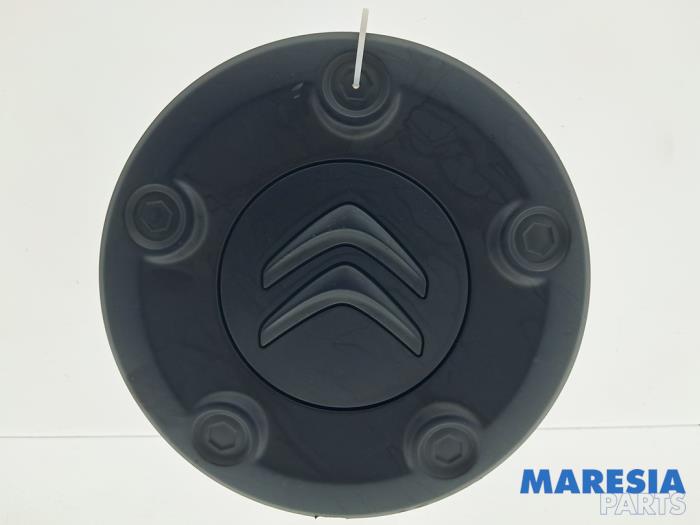 Używane Kolpak Citroen Jumpy 2.0 Blue HDI 120 Cena € 12,10 Z VAT oferowane przez Maresia Parts