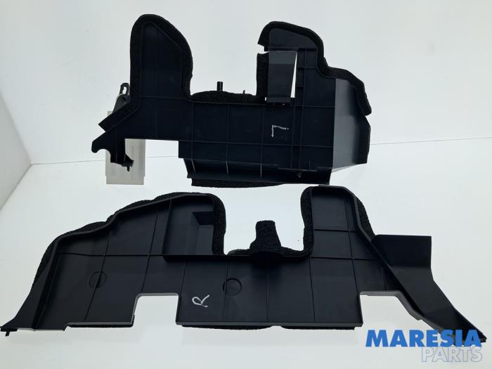 Begagnade Lufttratt Citroen C1 1.0 Vti 68 12V Pris € 62,50 Marginaltabell erbjuds av Maresia Parts