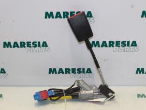 Used Seatbelt tensioner, right Citroen C2 (JM) 1.4 HDI Price € 50,00 Margin scheme offered by Maresia Parts