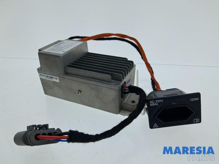 Używane Przetwornica Citroen C4 Grand Picasso (3A) 1.2 12V PureTech 130 Cena € 49,95 Procedura marży oferowane przez Maresia Parts