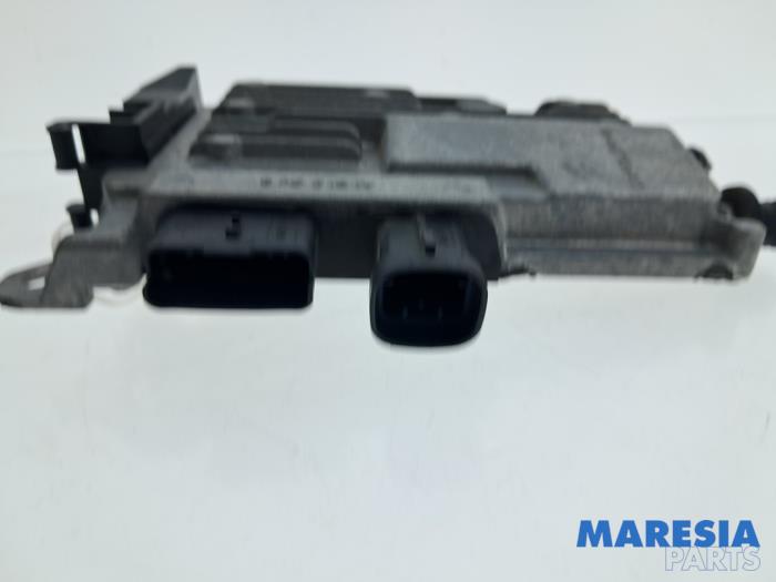 Used Start/Stop computer Citroen C4 Grand Picasso (3A) 1.2 12V PureTech 130 Price € 75,00 Margin scheme offered by Maresia Parts