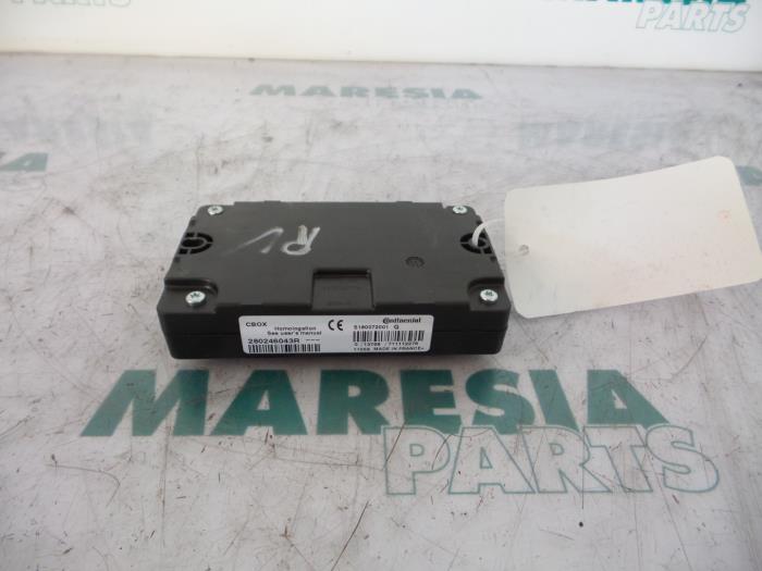 Usagé Ordinateur divers Renault Megane III Grandtour (KZ) 1.5 dCi 110 Prix € 34,99 Règlement à la marge proposé par Maresia Parts