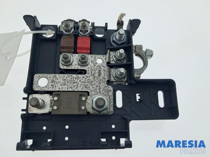 Begagnade Batterisensor Peugeot Boxer (U9) 2.2 HDi 110 Euro 5 Pris € 60,50 Inklusive moms erbjuds av Maresia Parts