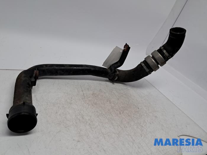 Gebrauchte Intercooler Rohr Peugeot Boxer (U9) 2.2 HDi 110 Euro 5 Preis € 90,75 Mit Mehrwertsteuer angeboten von Maresia Parts