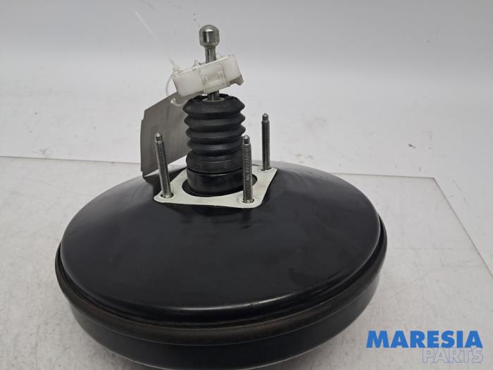 Usagé Servo frein Peugeot Boxer (U9) 2.2 HDi 110 Euro 5 Prix € 78,64 Prix TTC proposé par Maresia Parts