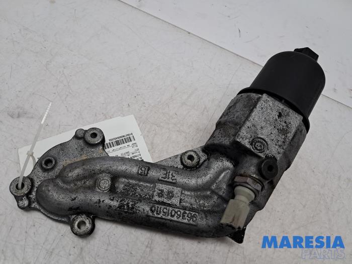 Gebrauchte Ölfilterhalter Citroen C3 (FC/FL/FT) 1.4 Preis € 35,00 Margenregelung angeboten von Maresia Parts