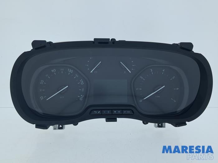 Begagnade Instrumentpanel Citroen Jumpy 2.0 Blue HDI 150 Pris € 151,19 Inklusive moms erbjuds av Maresia Parts