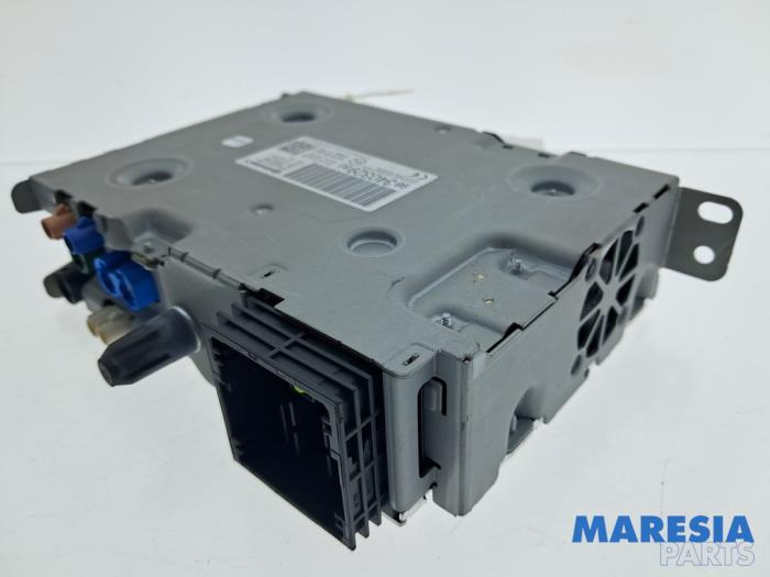 Begagnade Radio Citroen Jumpy 2.0 Blue HDI 150 Pris € 362,99 Inklusive moms erbjuds av Maresia Parts
