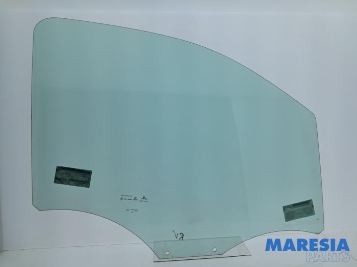 Usados Ventanilla de puerta de 2 puertas derecha Citroen Jumpy 2.0 Blue HDI 150 Precio € 53,24 IVA incluido ofrecido por Maresia Parts