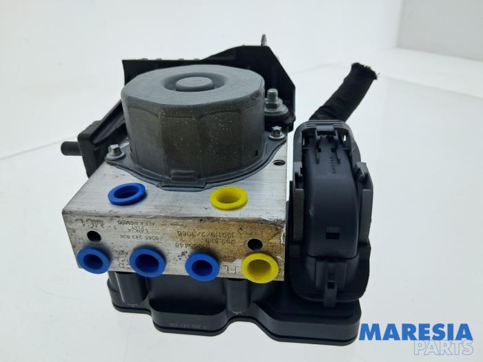 Begagnade ABS-pump Fiat Panda (312) 0.9 TwinAir Turbo 80 Pris € 99,99 Marginaltabell erbjuds av Maresia Parts