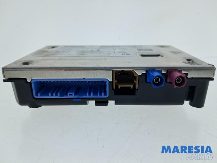 Usagé Module navigation Renault Arkana (RJLL) 1.6 E-Tech 145 16V Prix € 193,60 Prix TTC proposé par Maresia Parts