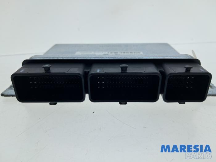 Used Automatic gearbox computer Renault Arkana (RJLL) 1.6 E-Tech 145 16V Price € 187,55 Inclusive VAT offered by Maresia Parts