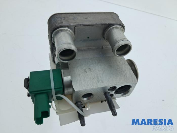 Begagnade Trycksensor, luftkonditionering Renault Arkana (RJLL) 1.6 E-Tech 145 16V Pris € 157,29 Inklusive moms erbjuds av Maresia Parts