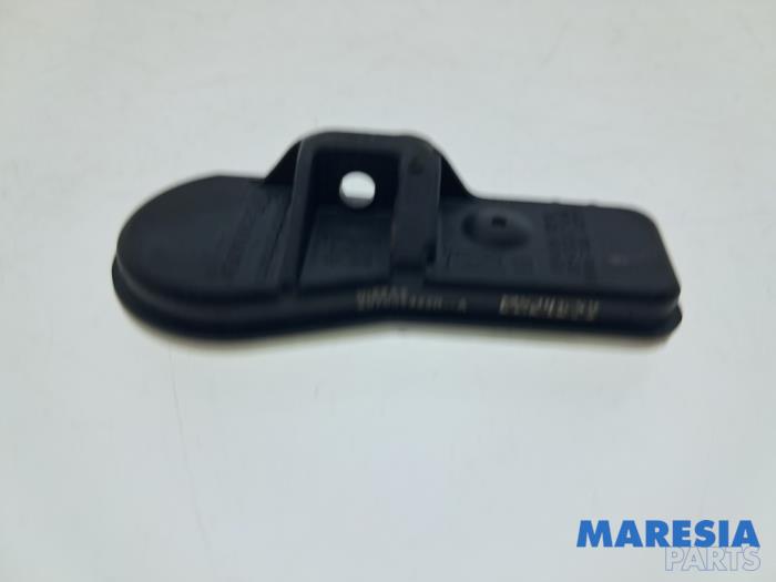 Begagnade Däcktryckssensor Renault Captur I (2R) 0.9 Energy TCE 12V Pris € 15,00 Marginaltabell erbjuds av Maresia Parts