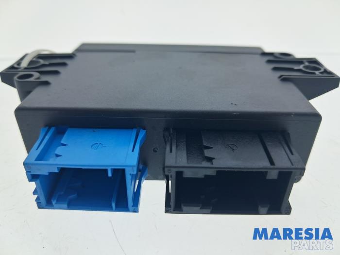 Begagnade PDC-modul Citroen C3 (SC) 1.2 VTi 82 12V Pris € 37,50 Marginaltabell erbjuds av Maresia Parts