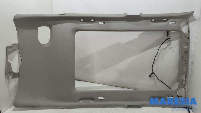 Używane Podsufitka Renault Espace (RFCJ) 1.6 Tce 200 Cena € 199,95 Procedura marży oferowane przez Maresia Parts