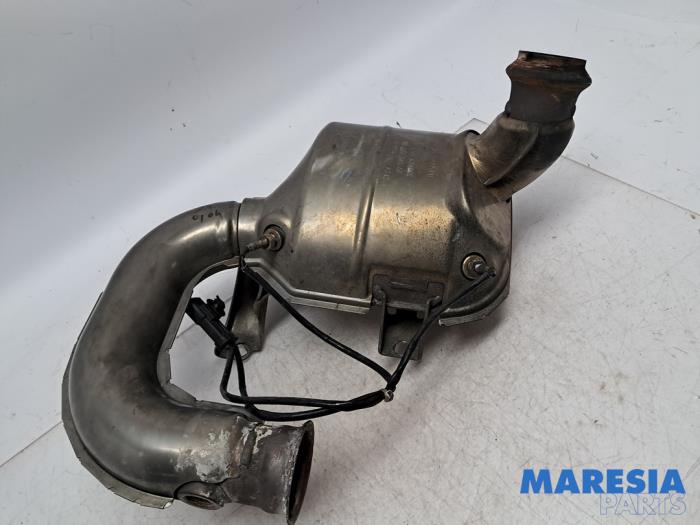 Gebrauchte Katalysator Citroen Jumpy 2.0 Blue HDI 150 Preis € 181,44 Mit Mehrwertsteuer angeboten von Maresia Parts