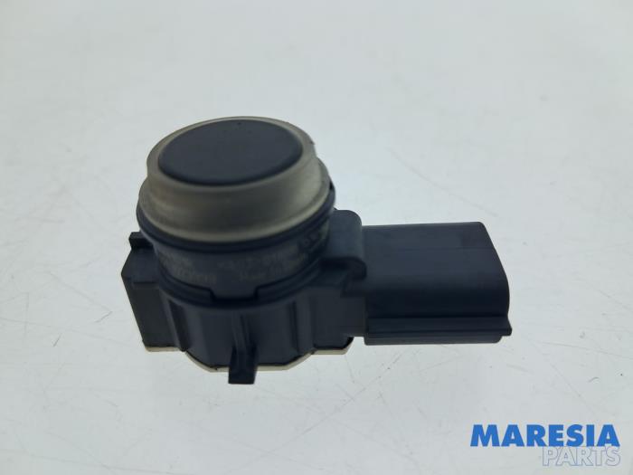 Usados Sensor PDC Renault Espace (RFCJ) 1.6 Tce 200 Precio € 19,90 Norma de margen ofrecido por Maresia Parts