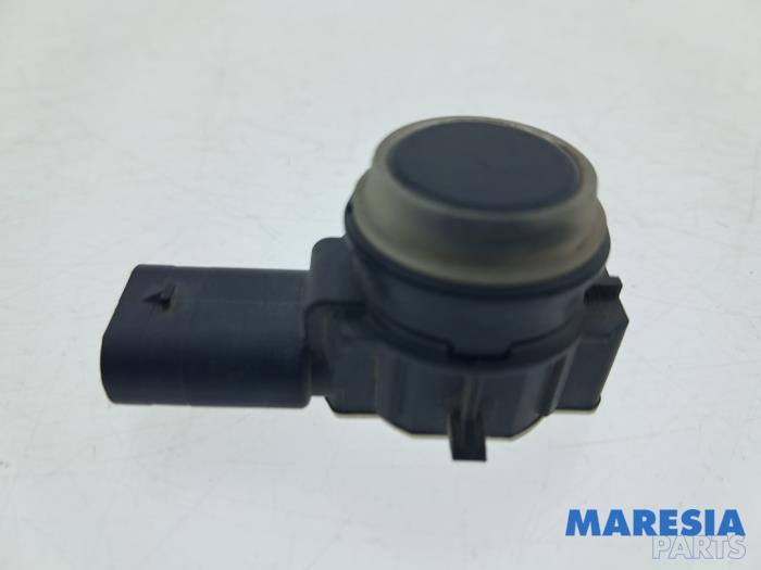 Usados Sensor PDC Fiat Ducato (250) 2.3 D 180 Multijet Precio € 24,20 IVA incluido ofrecido por Maresia Parts