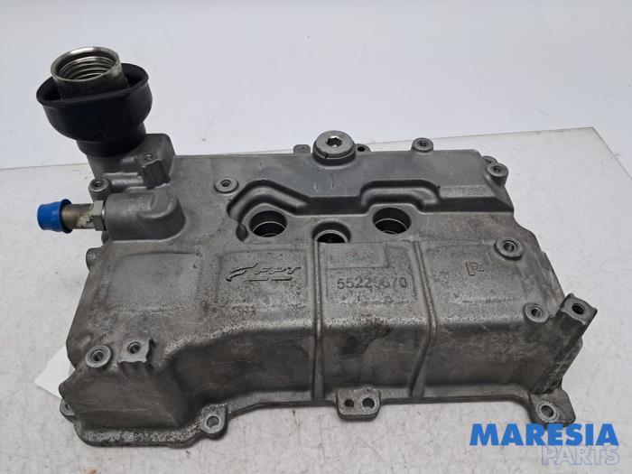 Gebrauchte Ventildeckel Fiat Panda (312) 0.9 TwinAir Turbo 85 Preis € 39,00 Margenregelung angeboten von Maresia Parts