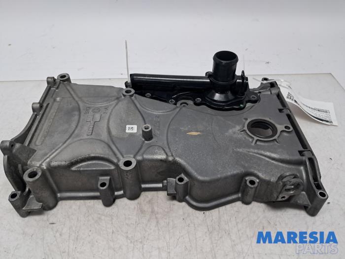 Usagé Couvercle de distribution Fiat Panda (312) 0.9 TwinAir Turbo 85 Prix € 50,00 Règlement à la marge proposé par Maresia Parts
