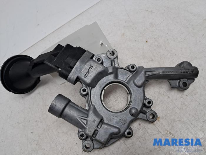 Gebrauchte Ölpumpe Fiat Panda (312) 0.9 TwinAir Turbo 85 Preis € 50,00 Margenregelung angeboten von Maresia Parts