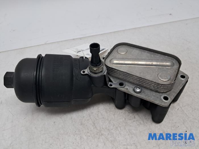 Gebrauchte Ölfiltergehäuse Fiat Panda (312) 0.9 TwinAir Turbo 85 Preis € 109,99 Margenregelung angeboten von Maresia Parts