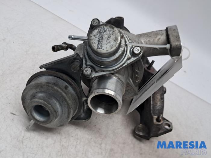 Begagnade Turbo Fiat Panda (312) 0.9 TwinAir Turbo 85 Pris € 249,00 Marginaltabell erbjuds av Maresia Parts