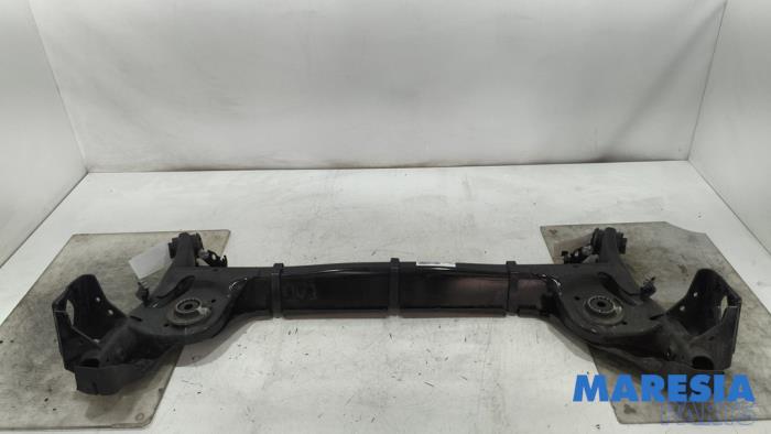 Gebrauchte Hinterachse Vorderradantrieb Renault Captur II (RJB) 1.3 Mild Hybrid 160 16V Preis € 299,99 Margenregelung angeboten von Maresia Parts