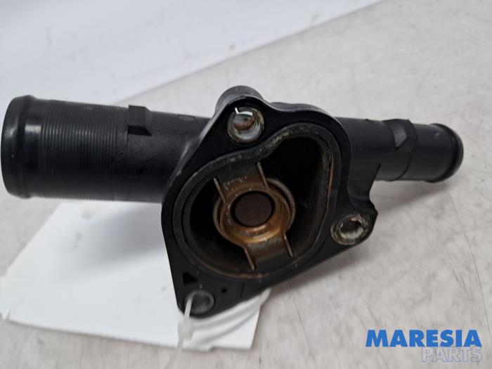 Begagnade Termostathus Renault Twingo II (CN) 1.2 16V Pris € 32,50 Marginaltabell erbjuds av Maresia Parts