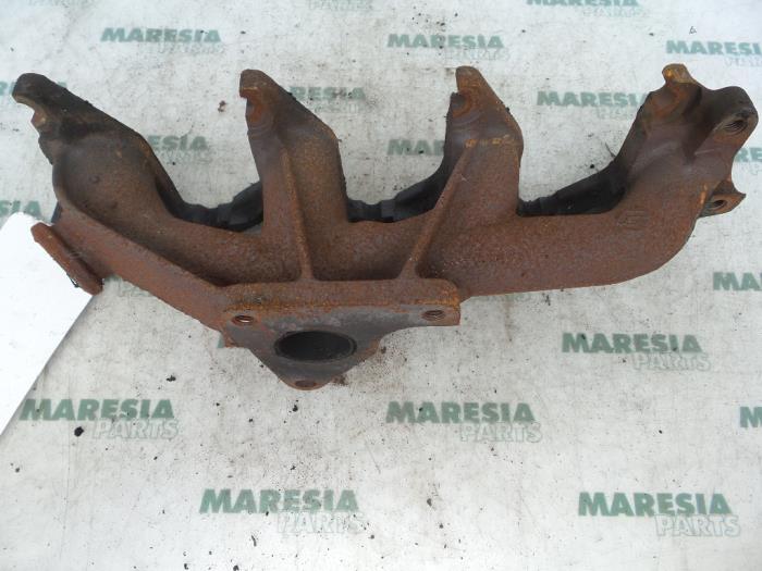 Gebrauchte Abgaskrümmer Renault Scénic I (JA) 1.9 dCi Preis € 50,00 Margenregelung angeboten von Maresia Parts
