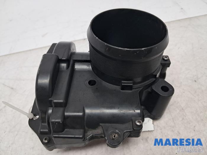 Usagé Boitier papillon Peugeot 5008 I (0A/0E) 1.6 THP 16V Prix € 149,99 Règlement à la marge proposé par Maresia Parts