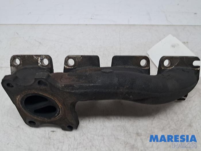 Gebrauchte Abgaskrümmer Peugeot 5008 I (0A/0E) 1.6 THP 16V Preis € 150,00 Margenregelung angeboten von Maresia Parts