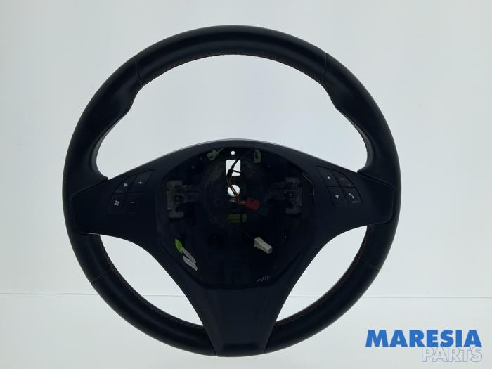 Begagnade Ratt Alfa Romeo Giulietta (940) 1.4 TB 16V MultiAir Pris € 75,00 Marginaltabell erbjuds av Maresia Parts
