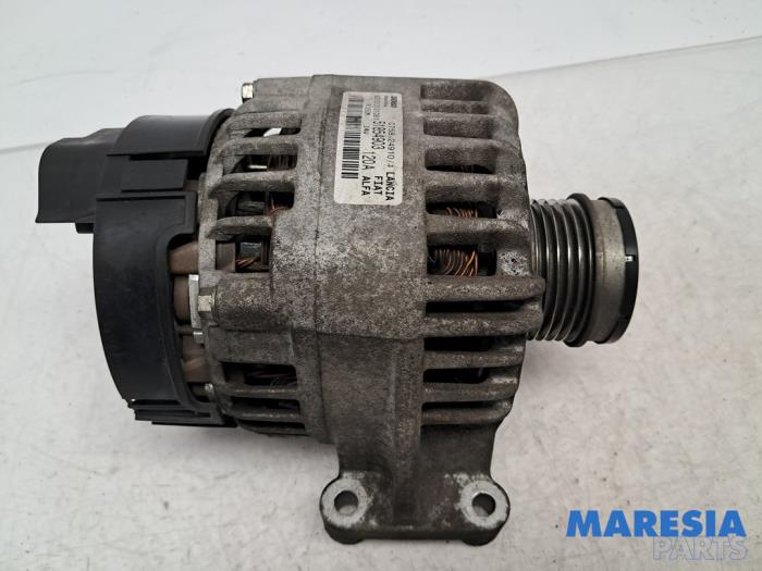 Used Dynamo Alfa Romeo Giulietta (940) 1.4 TB 16V MultiAir Price € 50,00 Margin scheme offered by Maresia Parts