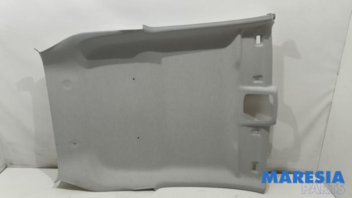 Używane Podsufitka Fiat 500e (332) 42 kWh 3+1 Cena € 150,00 Procedura marży oferowane przez Maresia Parts