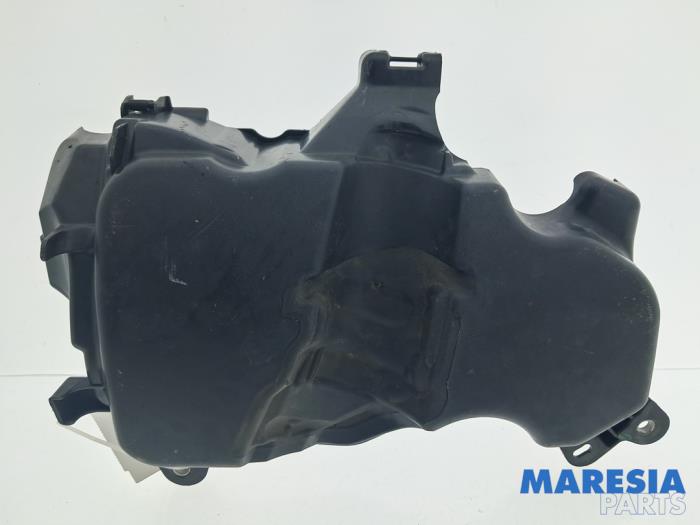 Gebrauchte Abdeckblech Motor Renault Kangoo Express (FW) 1.5 dCi 110 Preis € 24,20 Mit Mehrwertsteuer angeboten von Maresia Parts
