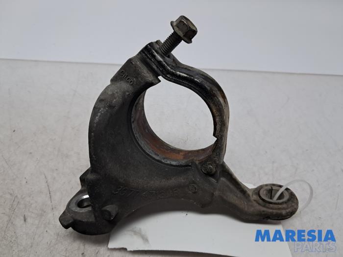 Used Engine mount Renault Kangoo Express (FW) 1.5 dCi 110 Price € 35,01 Inclusive VAT offered by Maresia Parts