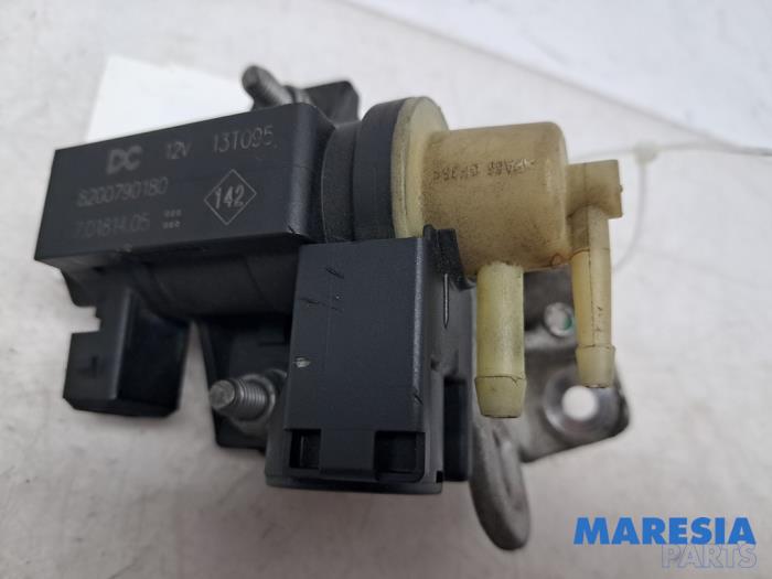 Usagé Régulateur pression turbo Renault Clio IV Estate/Grandtour (7R) 1.5 Energy dCi 90 FAP Prix € 19,50 Règlement à la marge proposé par Maresia Parts
